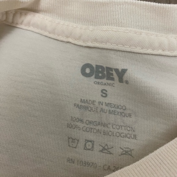 Obey t shirt - Picture 2 of 2
